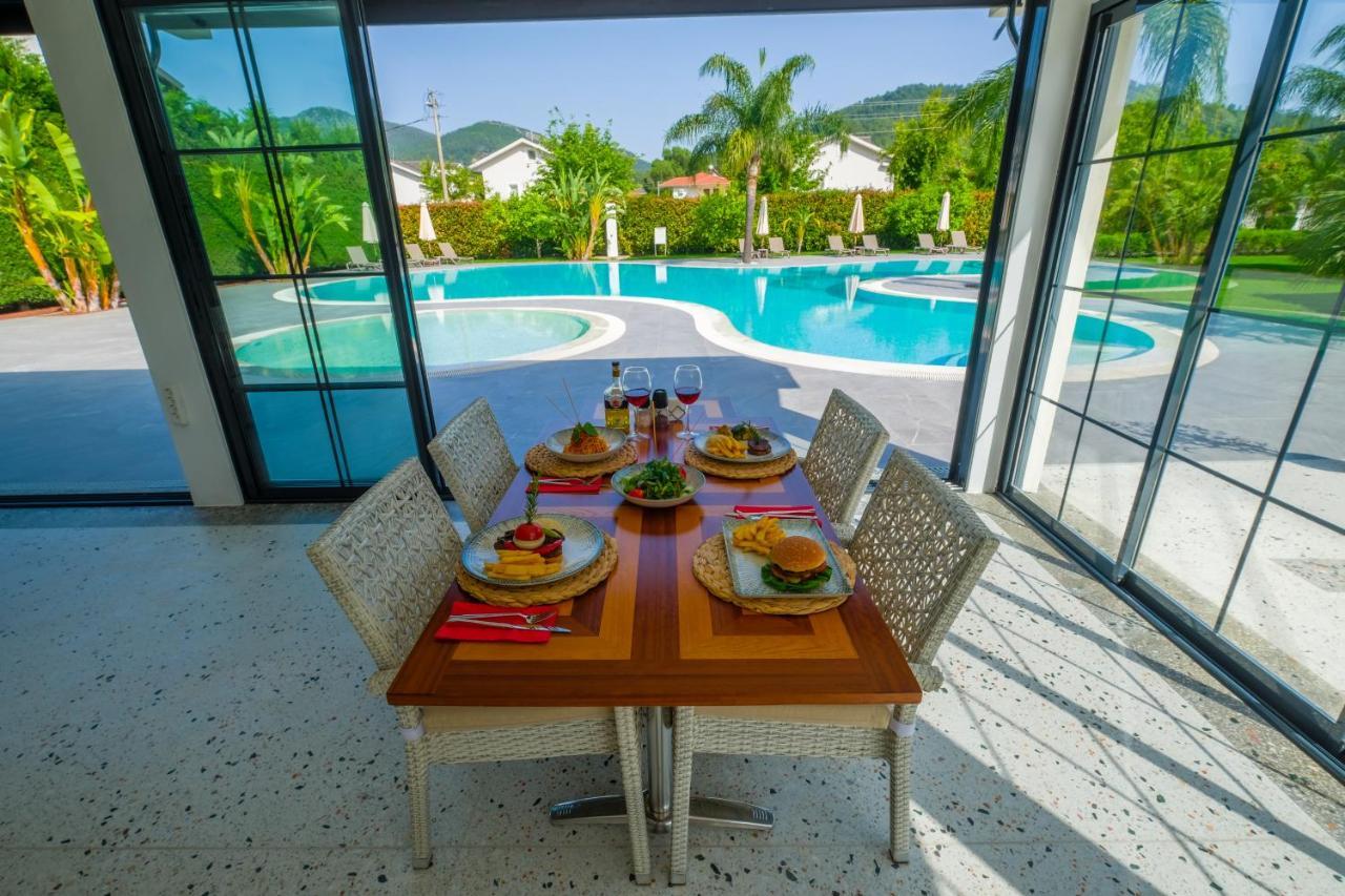 Grand Gocek Hotel エクステリア 写真